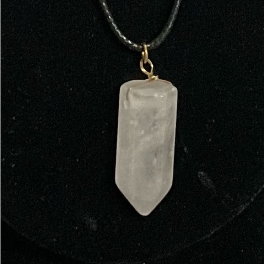 LOVISA CRYSTAL corded Pendant Necklace